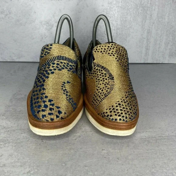 Free People Snake Eyes Loafe Gold Platform Shoe Women's Size 36 fits Sz … - Picture 6 of 14